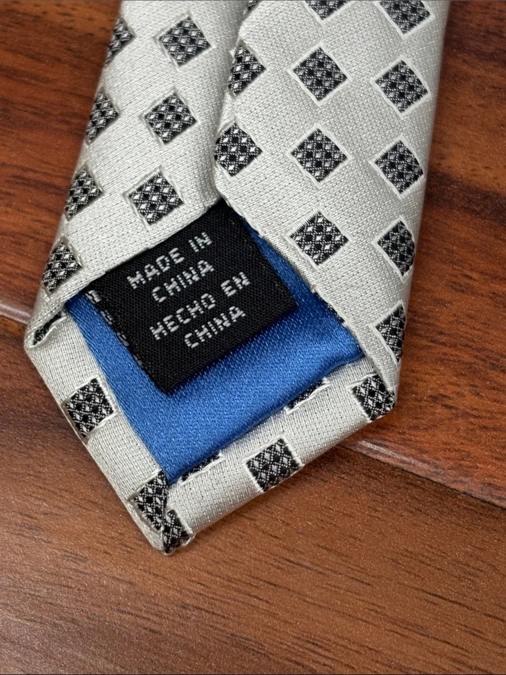 Bugatti neck tie geometric silk